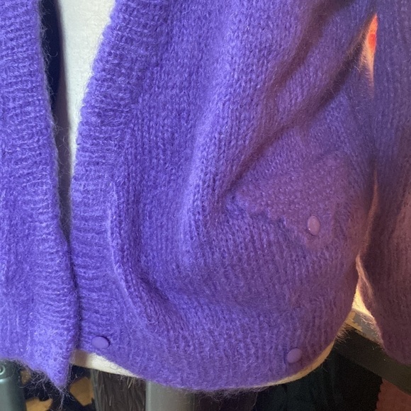 🌹Handmade Vintage🌹 Purple Wool Sweater - Picture 9 of 9